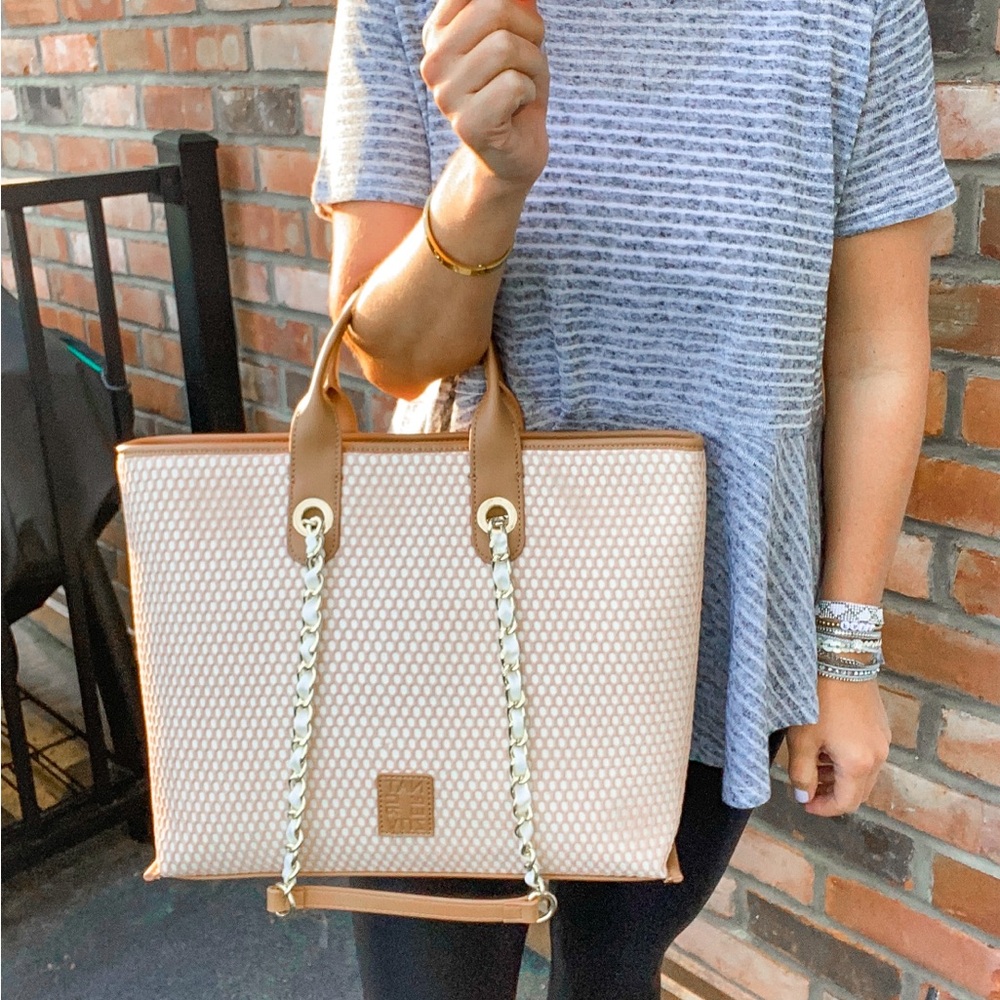 Naturalizer tote